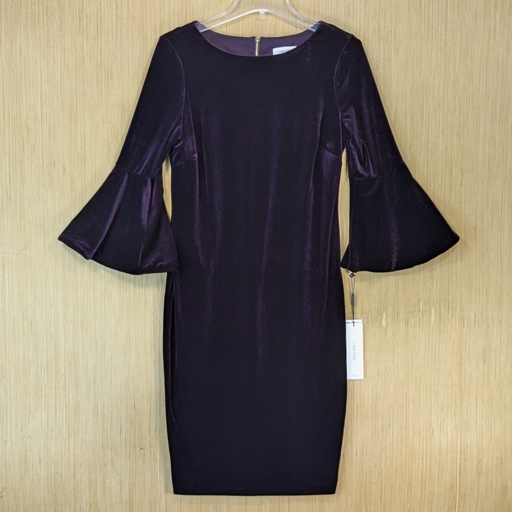 Calvin Klein Velvet Bell Sleeve Sheath Dress Size 8 Purple Wedding Guest NWT